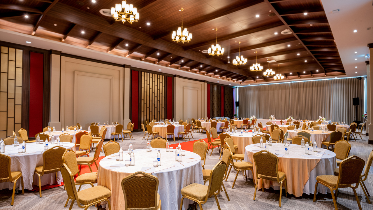 Corporate event decor